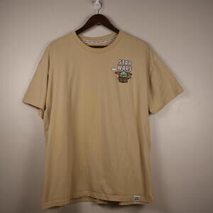 Disney Parks Star Wars Grogu Baby Yoda Mens XL T Shirt Graphic Tee Mandalorian